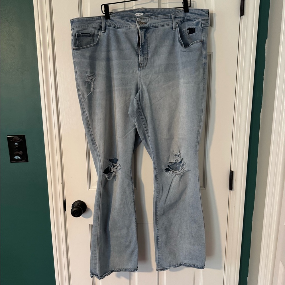 Old Navy Distressed Women's Jeans